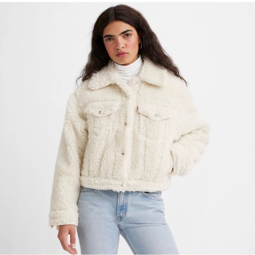 NWT Levi’s Bubble Sherpa Jacket